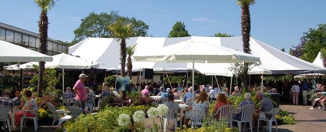 Ulfts Mannenkoor op Berkenhofconcert 2019 Ulfts Mannenkoor op Berkenhofconcert 2019